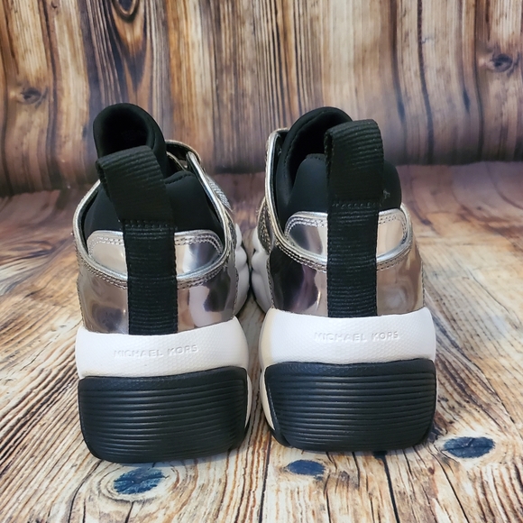 Michael Kors Keeley Scuba Mesh Nubuck Trainer - Picture 4 of 11